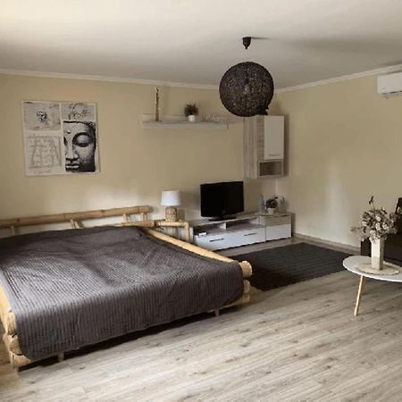 Pava Panzio Bed & Breakfast Soltvadkert Bagian luar foto