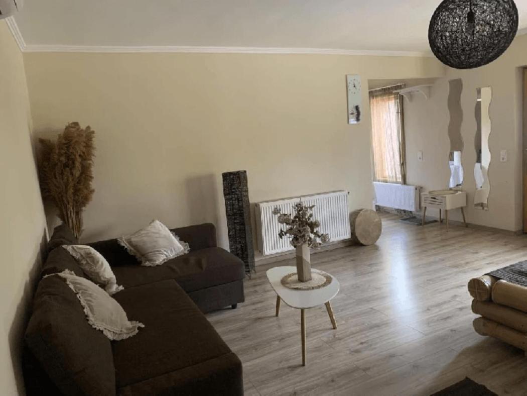 Pava Panzio Bed & Breakfast Soltvadkert Bagian luar foto